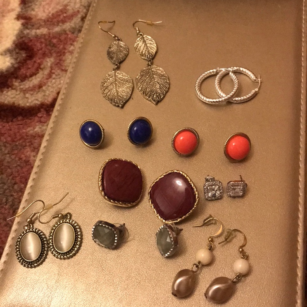 Earrings bundle !!!